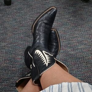 Heritage Boot Co, Alley Cat, Size 9.5 (Fits like a Generous Sz 10)